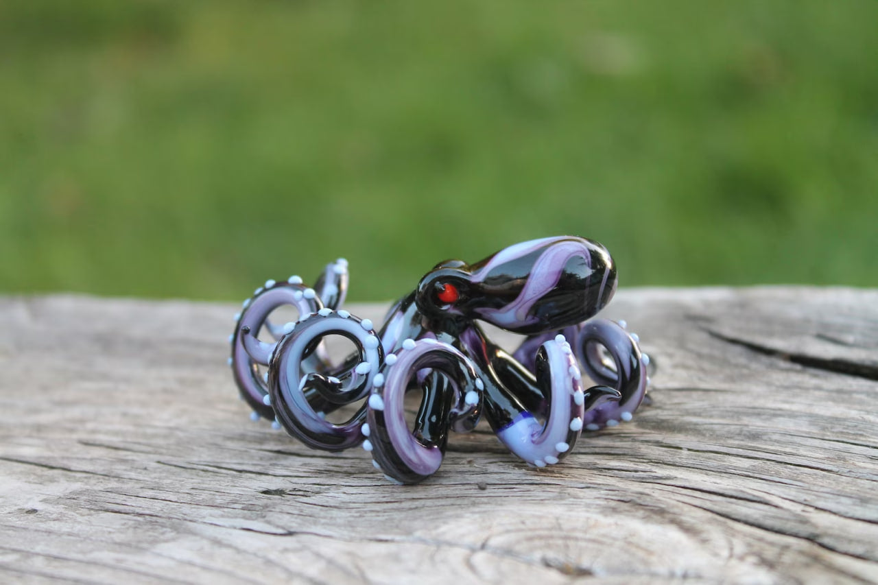 Purple Black Blown Glass Octopus, Glass Octopus, Glass, Octopus, Ocean, Octopus Sculpture, Squid, Kraken, Sea, Cephalopod, Blown Glass, Octopus Figurine
