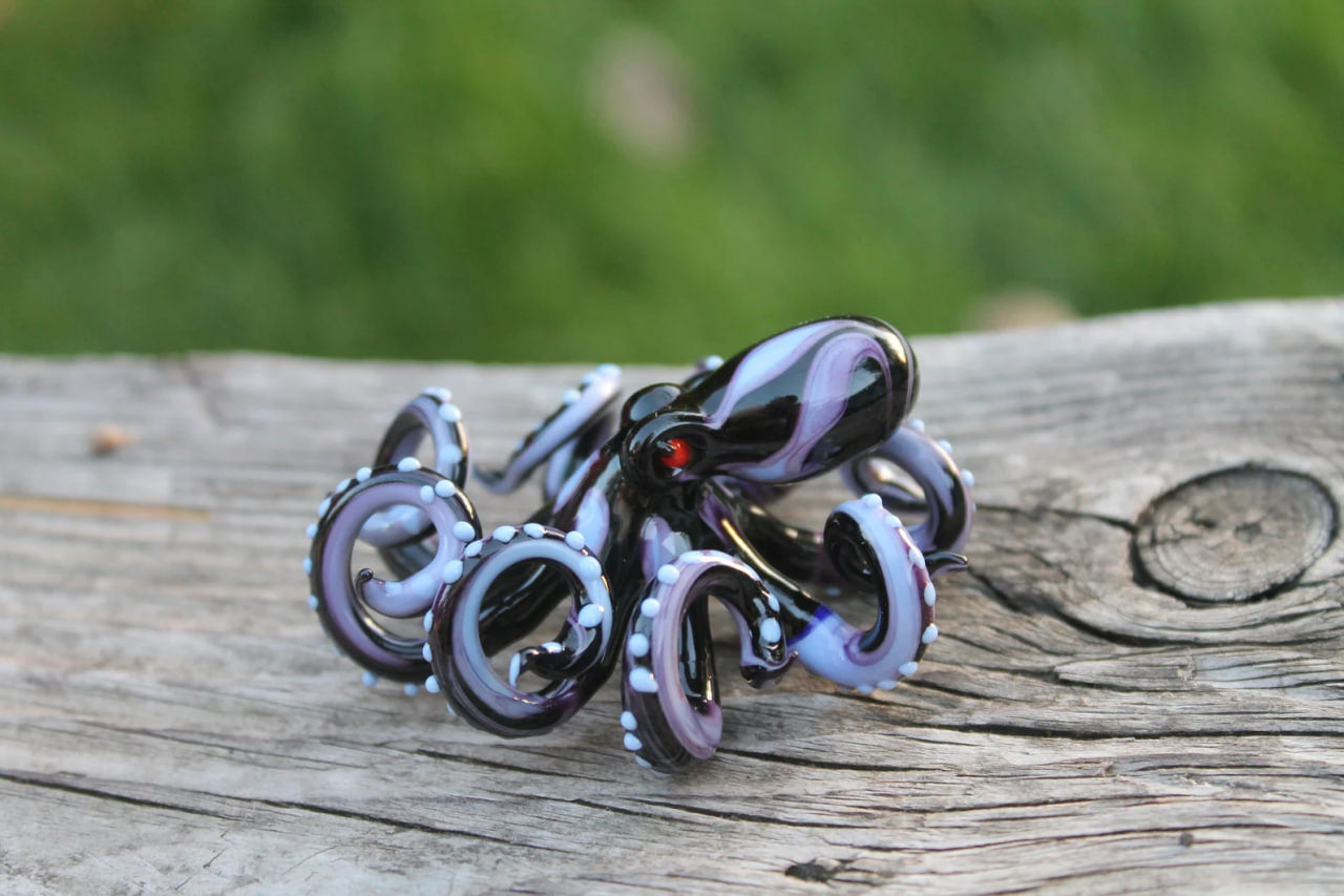 Purple Black Blown Glass Octopus, Glass Octopus, Glass, Octopus, Ocean, Octopus Sculpture, Squid, Kraken, Sea, Cephalopod, Blown Glass, Octopus Figurine