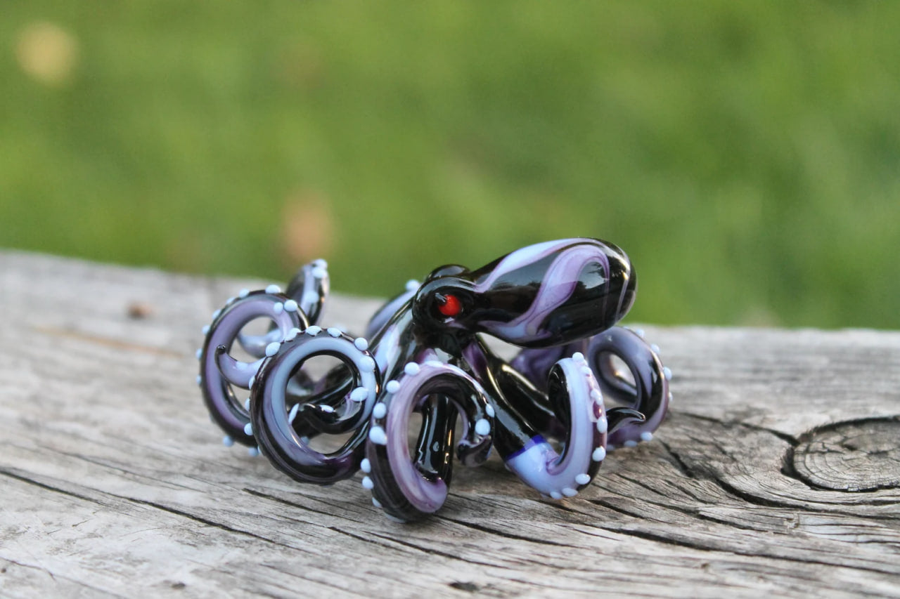 Purple Black Blown Glass Octopus, Glass Octopus, Glass, Octopus, Ocean, Octopus Sculpture, Squid, Kraken, Sea, Cephalopod, Blown Glass, Octopus Figurine