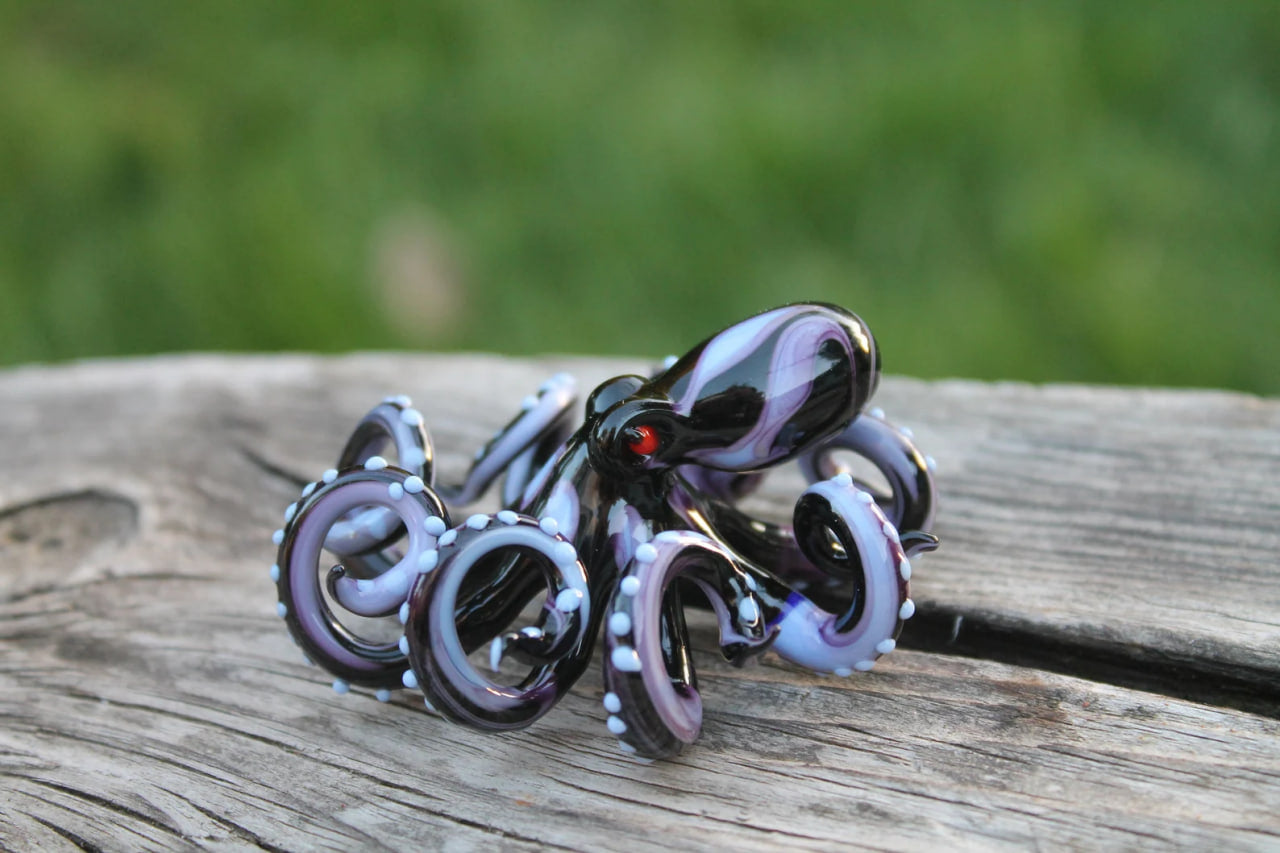 Purple Black Blown Glass Octopus, Glass Octopus, Glass, Octopus, Ocean, Octopus Sculpture, Squid, Kraken, Sea, Cephalopod, Blown Glass, Octopus Figurine