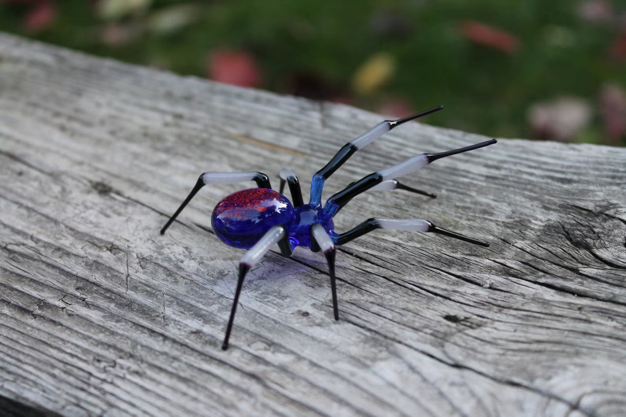 Blue Glass black Garden Spider Sculpture, Blown Glass Figurine Art Insect, Glass Spider Figurine Blown Glass Spider Glass Spider Miniature