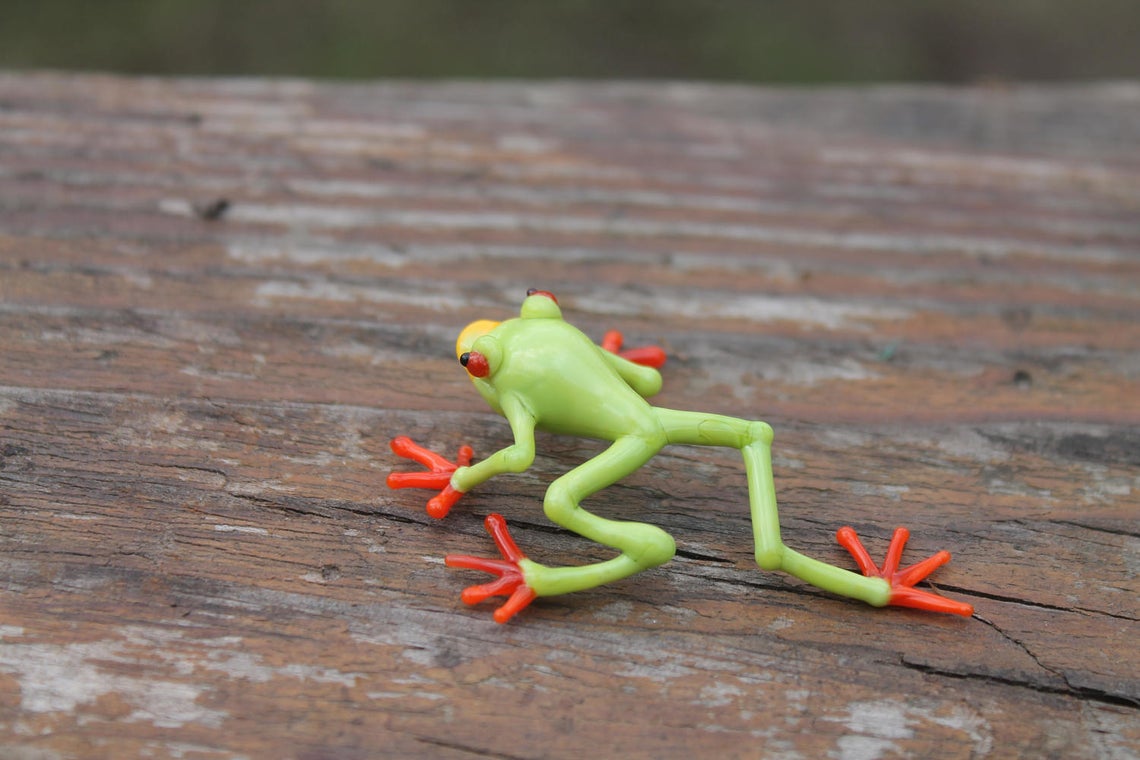 Callidryas tree frog Blown Glass Frog Sculpture poison dart frog lampwork boro toy Glass Frog Miniature Agalychnis callidryas