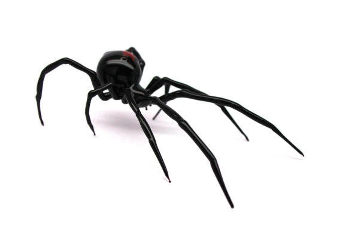 Bold Black And Red Glass Spider Sculpture – Collectible Decor