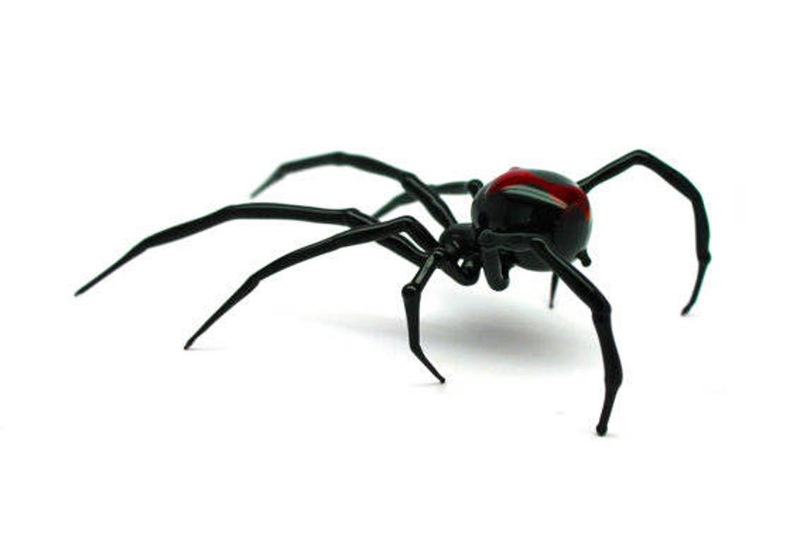Bold Black And Red Glass Spider Sculpture – Collectible Decor