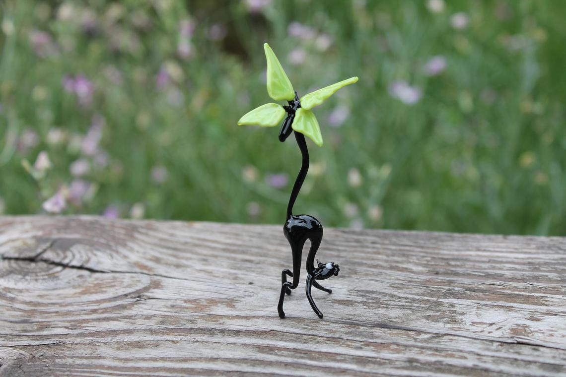 Hand Blown Glass Lampwork Collectible Black Cat With Butterfly Figurine