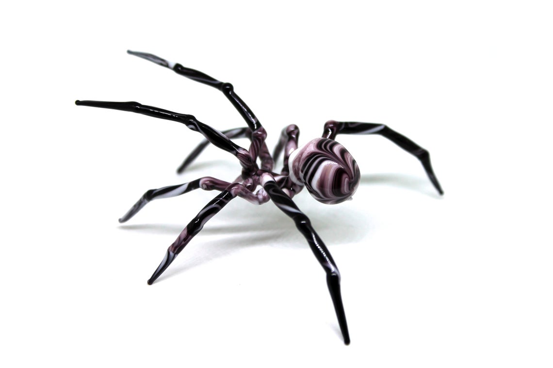 Art Glass Spider Figurine, Blown Glass Spider, Spider halloween, hand blown glasses, Glass Insect