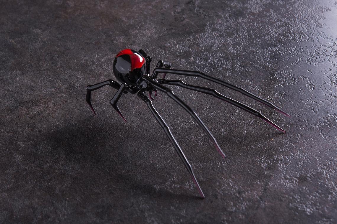 Black Widow Glass Spider Figurine With Red Tips – Handmade Art