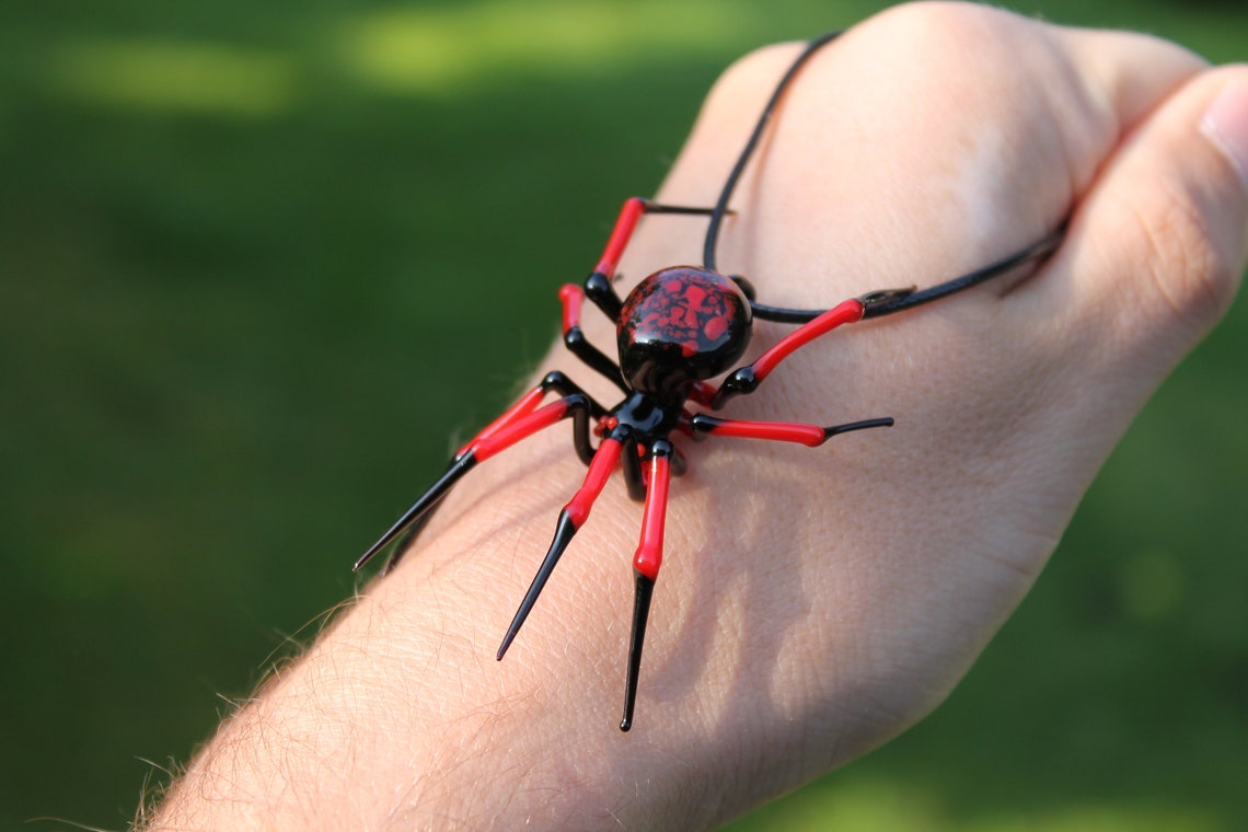 Glass Spider Necklace, Goth Necklace, Spider Pendant, Spider Pendant, Jeweled Spider