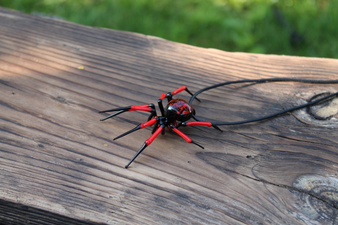 Glass Spider Necklace, Goth Necklace, Spider Pendant, Spider Pendant, Jeweled Spider