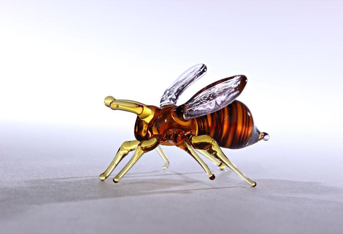 Amber Murano Glass Bee Figurine – Hand Blown 1.4 Inches