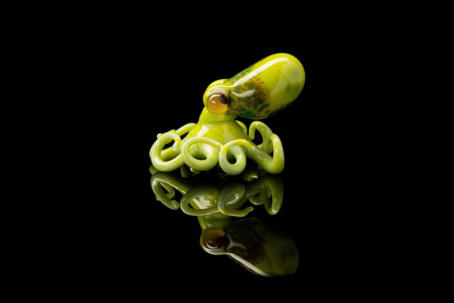 Handmade Glass Octopus Figurine Light Green Yellow Spots Sea Animal Gift 3cm
