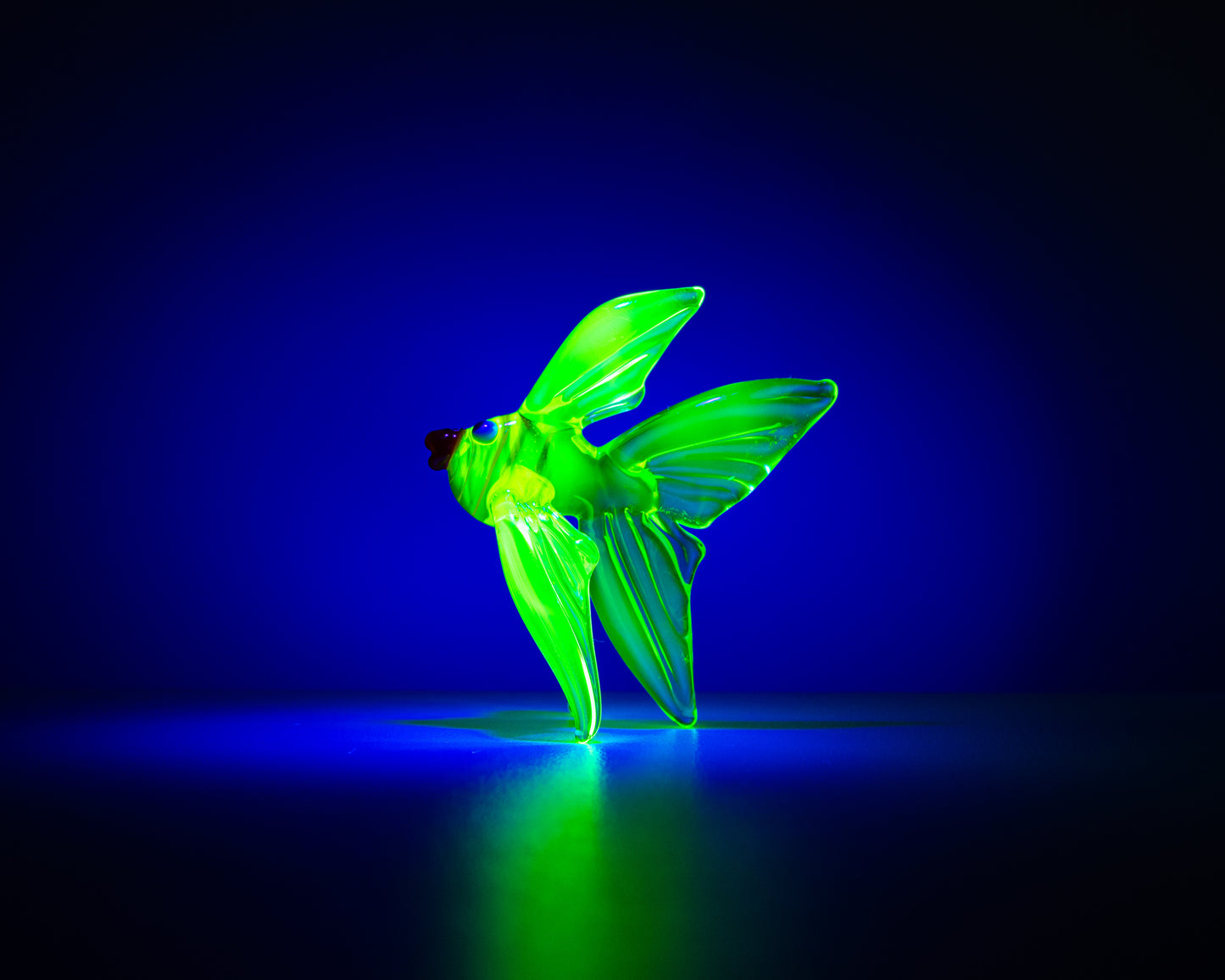 Mini Uranium Glass Fish UV Glow Lampwork Figurine Handmade Angelfish Green Blacklight Art Collectible