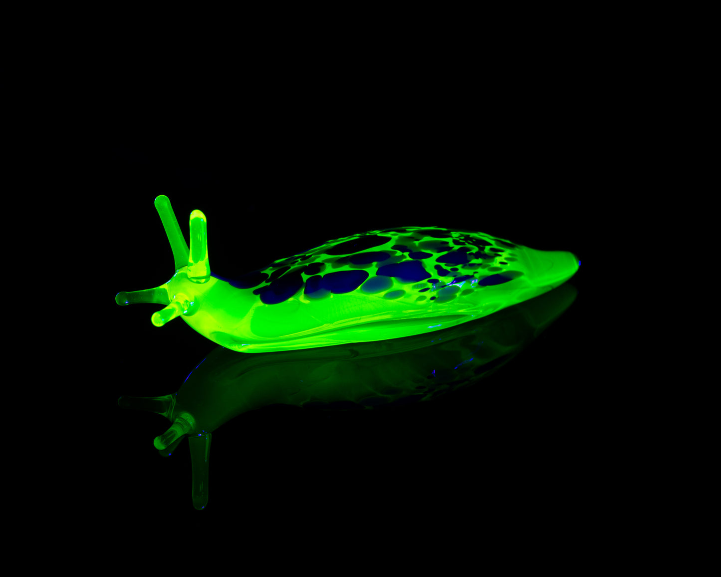 Uranium Glass Slug Figurine Glowing Vaseline Glass Animal Handmade Lampwork UV Reactive Art Decor