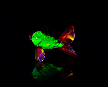 Uranium Glow Mini Fish Figurine UV Reactive Lampwork Art Hand Blown Glass Blacklight Collectible