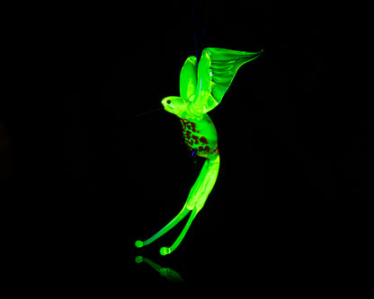 Bronze Green Red Uranium Glass Hummingbird Pendant Glowing UV Bird Figurine Handmade Lampwork Hanging Miniature