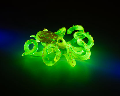 Bronze Orange Uranium Glass Octopus Figurine – Handmade Lampwork UV Reactive Collectible