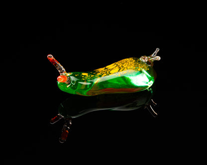 Nudibranch Uranium Glass Slug Figurine – Handblown Lampwork Miniature, UV Reactive Collectible