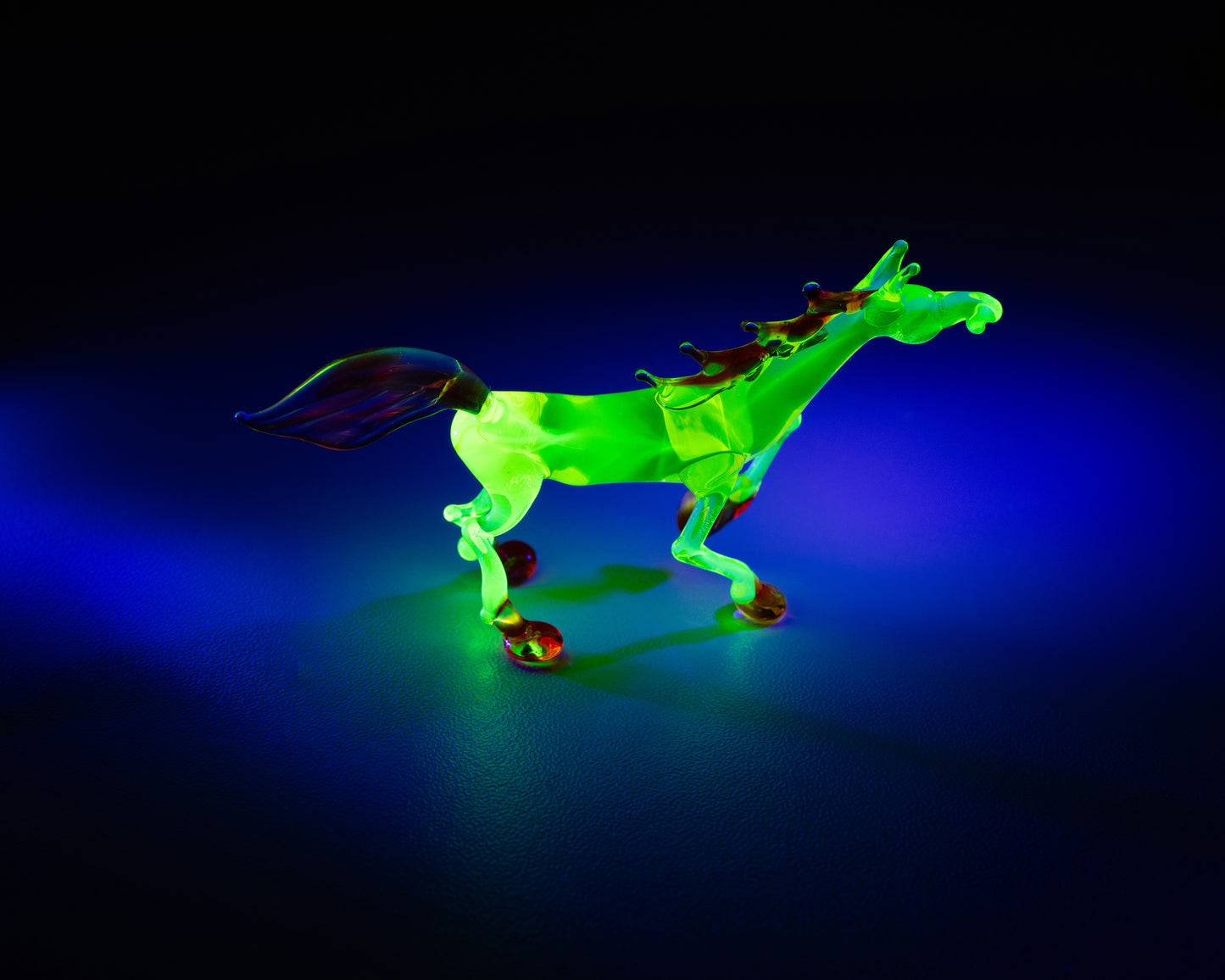 Glowing Glass Horse Figurine – Handmade Uranium Glass Animal, UV Reactive Collectible Art Sculpture