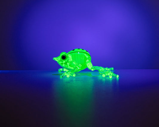 Uranium Glass Frog Figurine – Handmade Lampwork UV Reactive Art