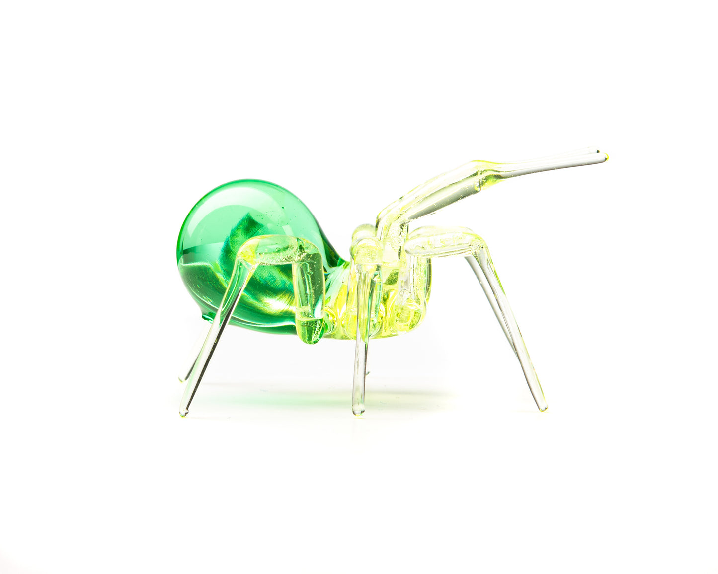 Green Yellow Uranium Glass Spider Figurine – Miniature Insect – Sci-Fi Glow in the Dark Sculpture – Handmade Lampwork
