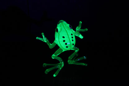 Green Uranium Glass Frog Hand-Blown Collectible Figurine Blown Uranium Vaseline Glass Figurine Frog necklace Glass UV Miniature Glass Frog