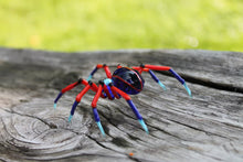 Load image into Gallery viewer, Artisan-Crafted Mini Glass Arachnid Figurine for Display
