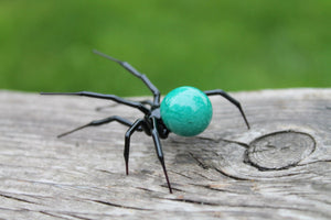 Delicate Handblown Glass Spider Miniature for Home and Office Decoration