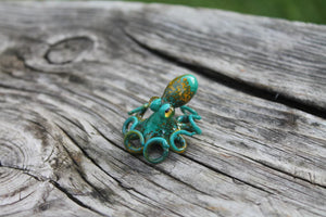 Artistic Miniature Handmade Glass Octopus Figurine, a Beautiful and Creative Glass Art Piece