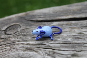 Miniature Glass Rat Art - Meticulously Crafted Tiny Rat Figurine