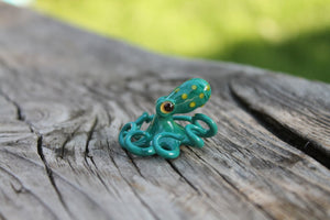 Elegant Miniature Murano Glass Octopus Statue, a Sophisticated and Beautiful Glass Figurine.