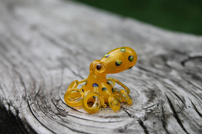 Handmade Yellow Glass Octopus Figurine With Colorful Spots Sea Art 3cm