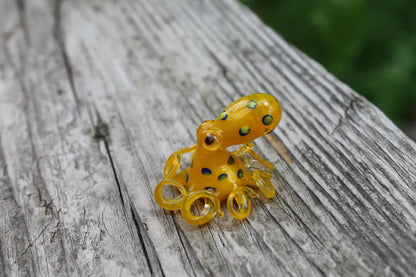 Handmade Yellow Glass Octopus Figurine With Colorful Spots Sea Art 3cm