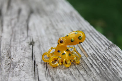Handmade Yellow Glass Octopus Figurine With Colorful Spots Sea Art 3cm