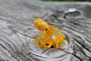 Vibrant Miniature Murano Glass Octopus Statue, a Bold and Colorful Work of Art