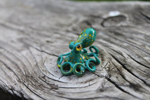 Radiant Miniature Handmade Glass Octopus Model, a Bright and Shining Decorative Piece