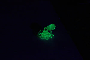 Uranium Glass Octopus Pendant Uranium Vaseline Glass Figurine Octopus Glass UV Ocean Octopus Kraken Glass Octopus Figurine