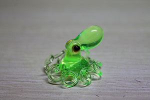 Uranium Glass Octopus Pendant Uranium Vaseline Glass Figurine Octopus Glass UV Ocean Octopus Kraken Glass Octopus Figurine