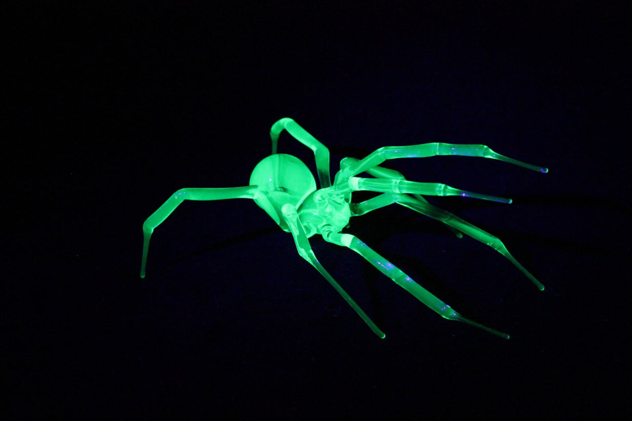 Glowing Uranium Glass Spider Figurine – Handmade UV Reactive Art