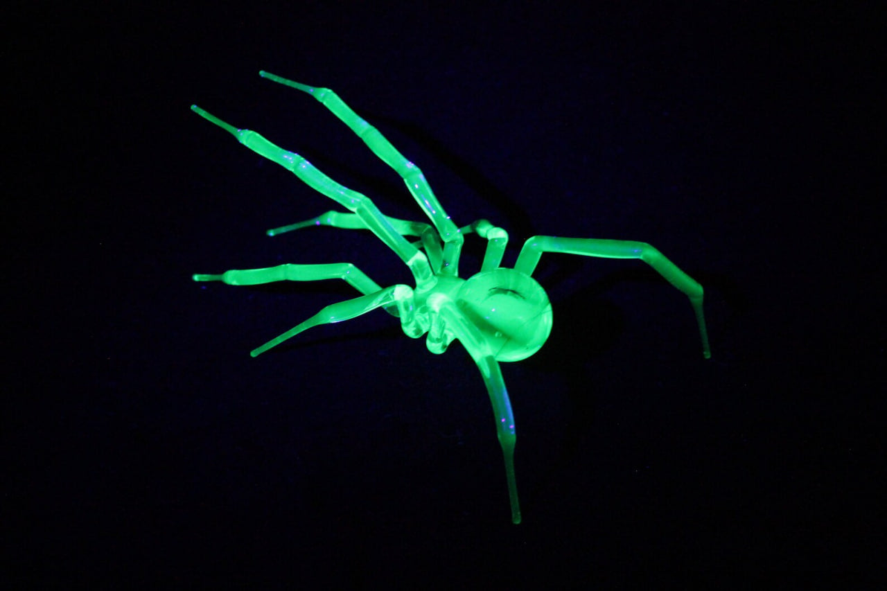 Glowing Uranium Glass Spider Figurine – Handmade UV Reactive Art