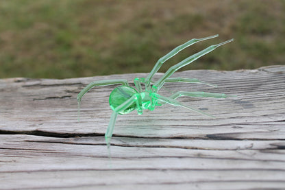 Glowing Uranium Glass Spider Figurine – Handmade UV Reactive Art