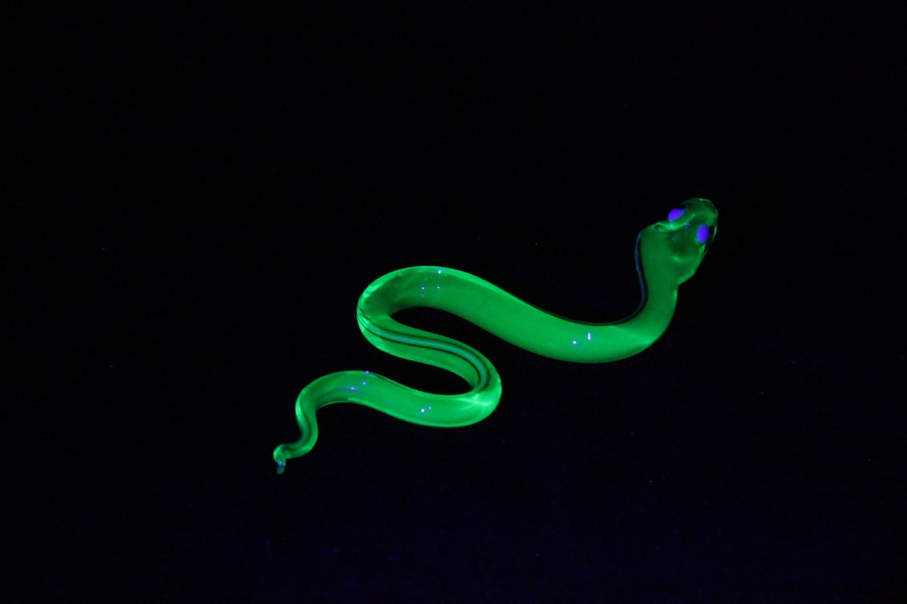 Neon Green Snake Figurine in Uranium Glass – Unique UV Decor