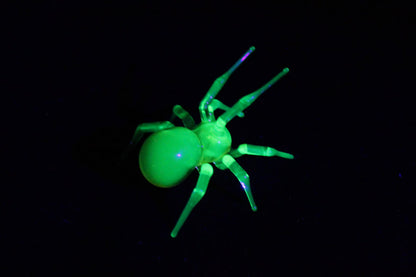Tiny Glowing Spider Figurine – Uranium Glass Miniature Art