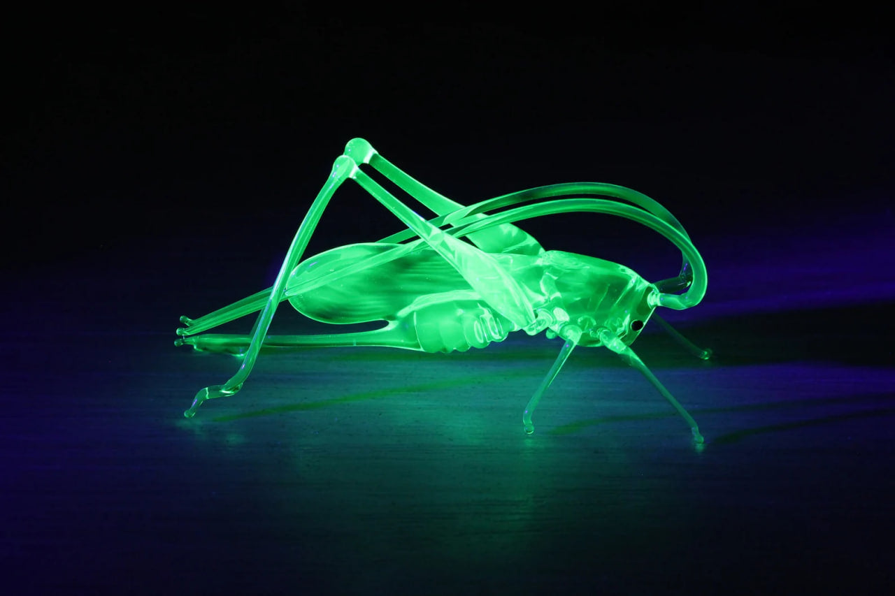 Uranium Glass Grasshopper Figurine – Glowing Handmade Insect Sculpture