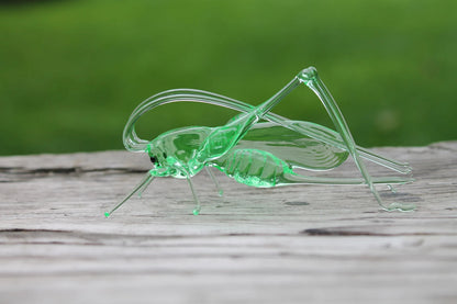Uranium Glass Grasshopper Figurine – Glowing Handmade Insect Sculpture