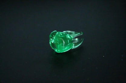 Green Uranium Glass Tooth Figurine UV Reactive Mini Glass Tooth Glow Under Black Light Handmade Dental Gift Tiny Glass Sculpture