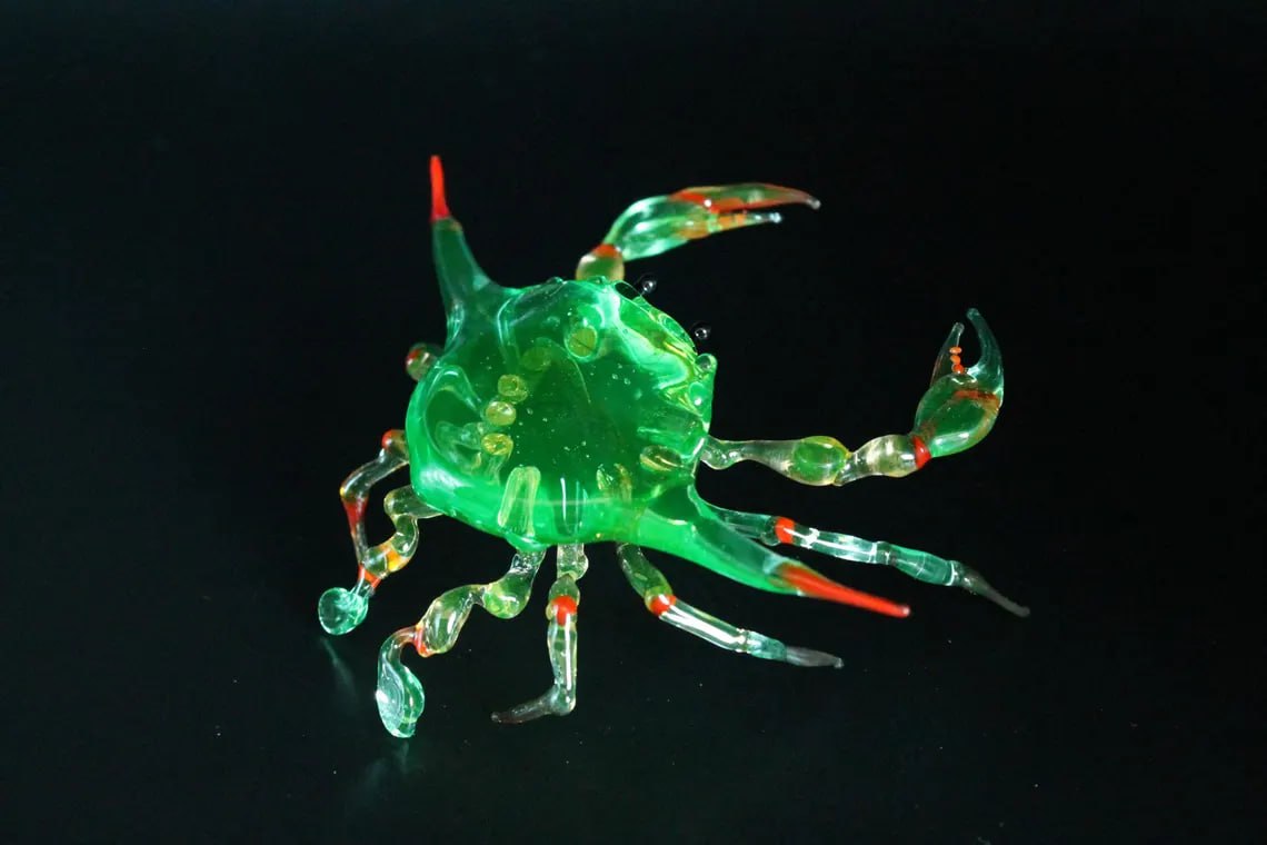 Uranium Glass Crab Figurine Maryland Blue Crab Miniature UV Reactive Glass Ocean Animal Coastal Decor Handmade