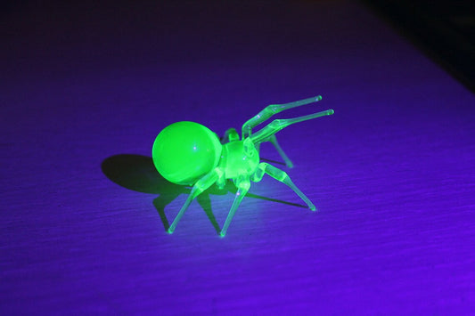Greem Uranium Glass Spider Uranium Glass Figurine Spider Glass UV Spider Glass Figurine