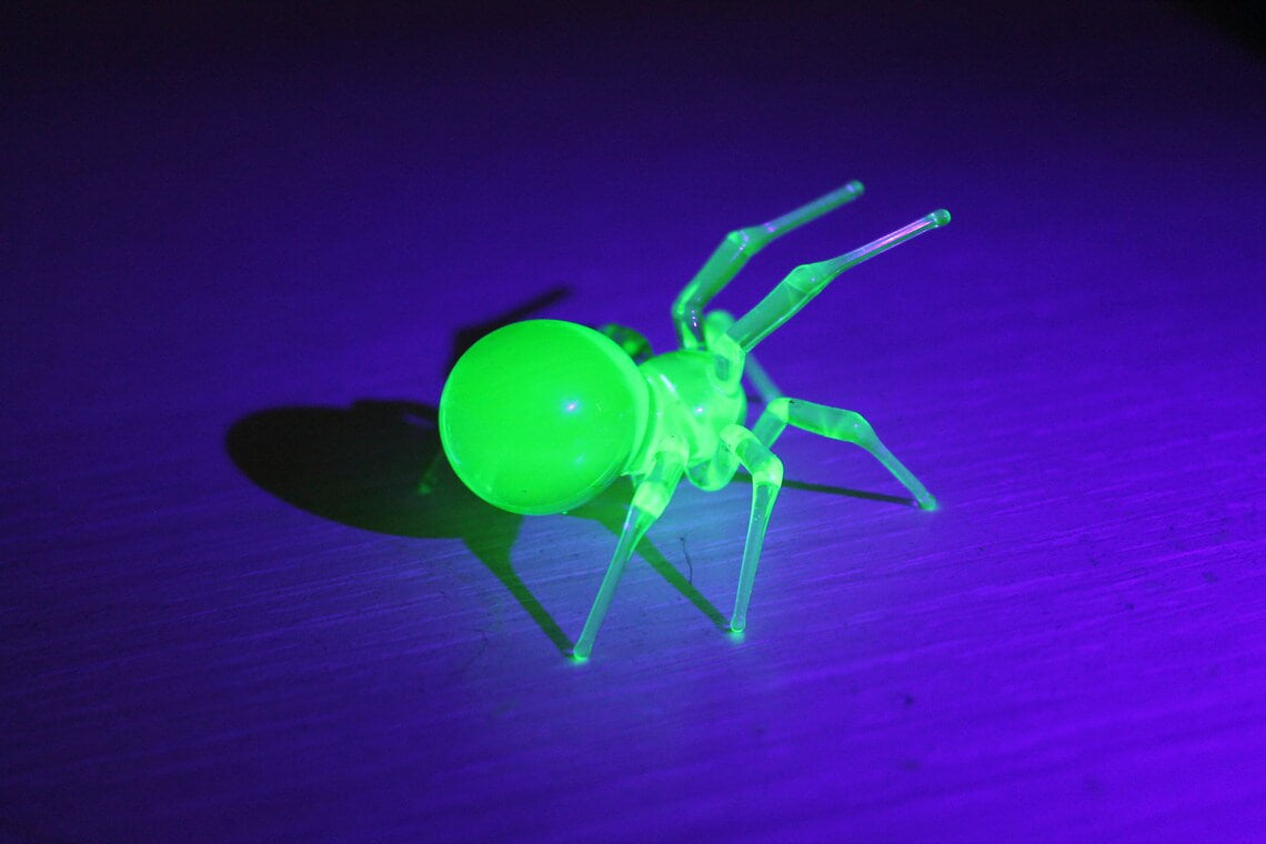 Greem Uranium Glass Spider Uranium Glass Figurine Spider Glass UV Spider Glass Figurine