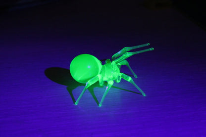 Greem Uranium Glass Spider Uranium Glass Figurine Spider Glass UV Spider Glass Figurine