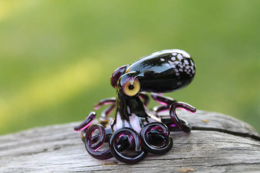 Purple White Handmade Glass Octopus Figurine – Blue & Pink Lampwork Animal – Miniature Sea Creature – Ocean Decor – Unique Gift for Marine